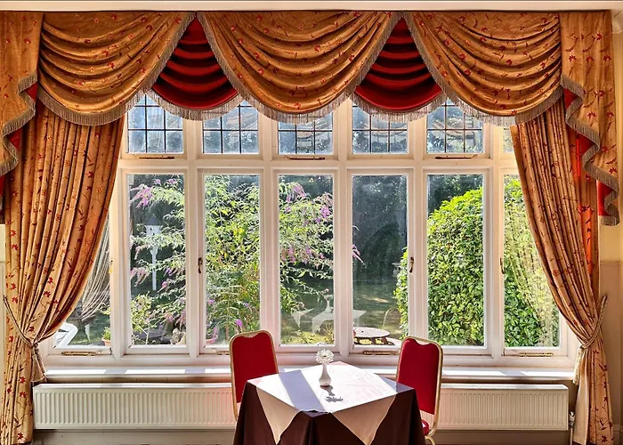 The Grove Hotel